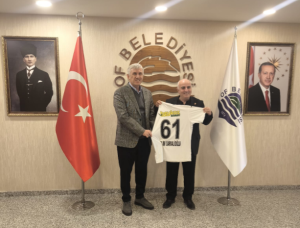 OF BELEDİYE BAŞKANI BEYKOZ SPOR KULÜBÜ YÖNETİMİYLE BULUŞTU