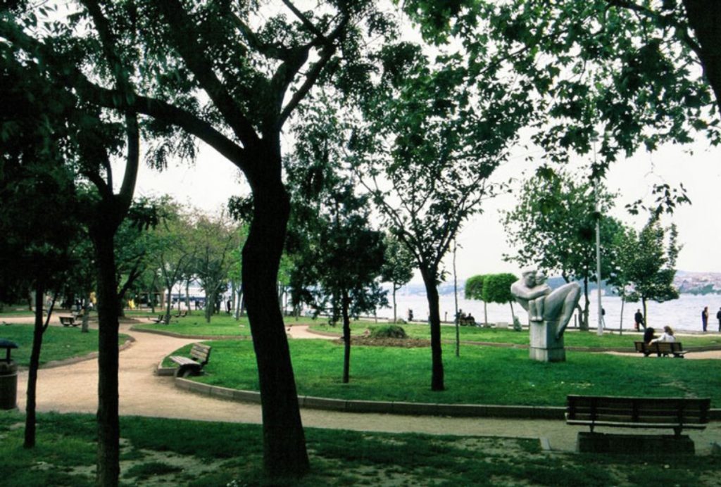 VATANDAŞLAR İSTEDİ, İBB YIKTI