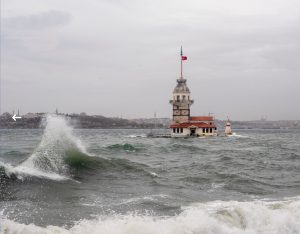 İSTANBUL’A KAR GELİYOR !