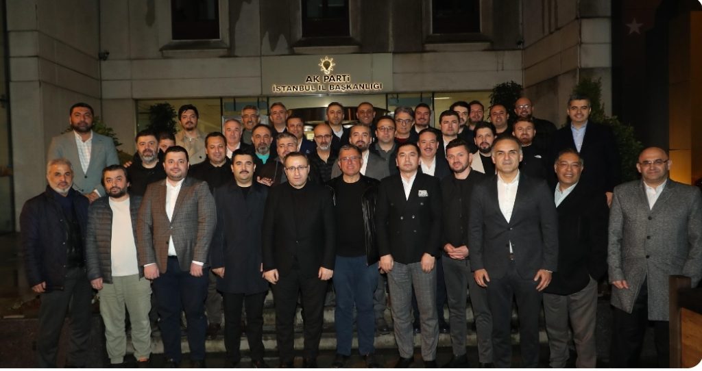 AK PARTİ İSTANBUL’DA BASIN DANIŞMANLARINI AĞIRLADI