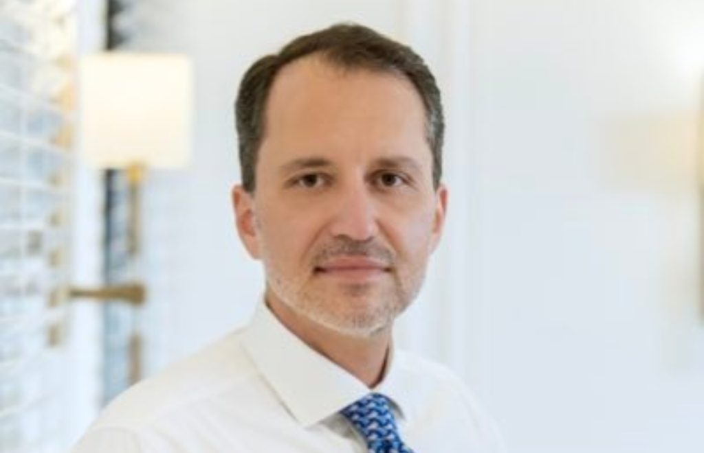 ERBAKAN: Türkiye’nin ayarlarıyla oynamanın, Devlet’in temeli olan adaleti sarsmanın, ekonominin ihtiyacı olan güven ve istikrar arayışına darbe vurmanın kimseye bir faydası yoktur.