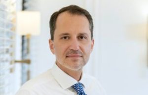 ERBAKAN: Türkiye’nin ayarlarıyla oynamanın, Devlet’in temeli olan adaleti sarsmanın, ekonominin ihtiyacı olan güven ve istikrar arayışına darbe vurmanın kimseye bir faydası yoktur.