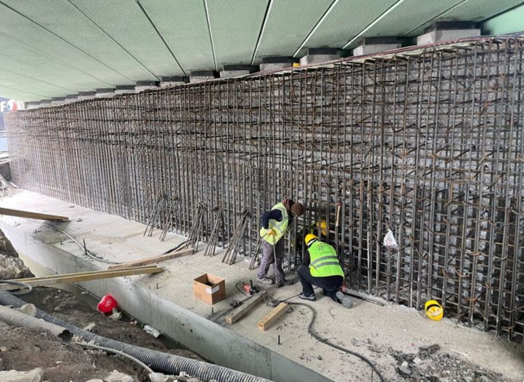 İBB, DEPREM RİSKİNE KARŞI KÖPRÜLERİ GÜÇLENDİRİYOR