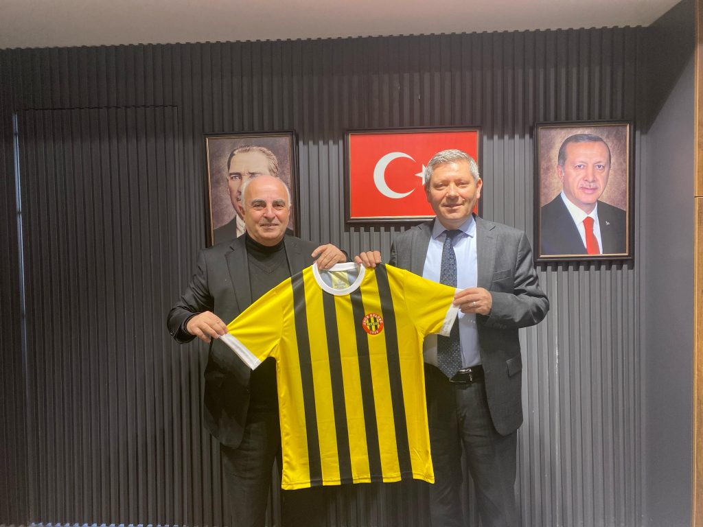 BAŞKAN ZEKİ AKSU’DAN AK PARTİ BEYKOZ İLÇE BAŞKANI’NA ZİYARET