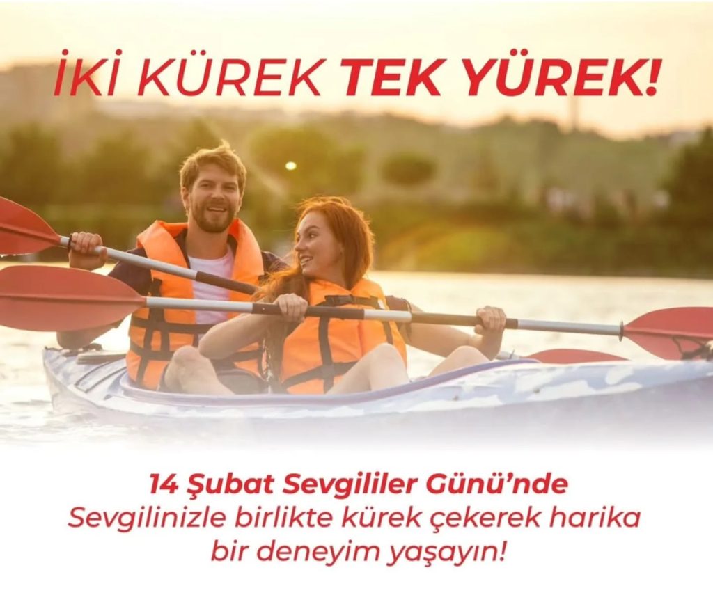 AŞKLA KÜREK ÇEKTİLER