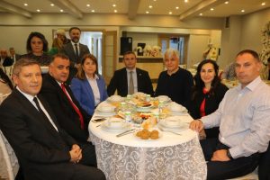 BEYKOZ SİYASİLERİ BEYMEZ’İN İFTAR YEMEGİNDE BULUŞTU