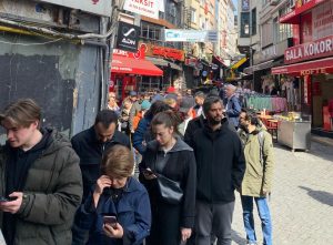 OY VERME İŞLEMİ 20.30 SAATİNE UZATILDI