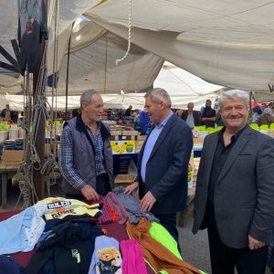 ÖZKAN AYDUĞAN BEYKOZ PAZARINDA HALKLA BULUŞTU