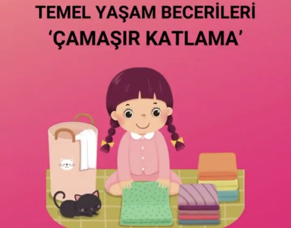 ÇAMAŞIR KATLAMA ETKİNLİĞİ