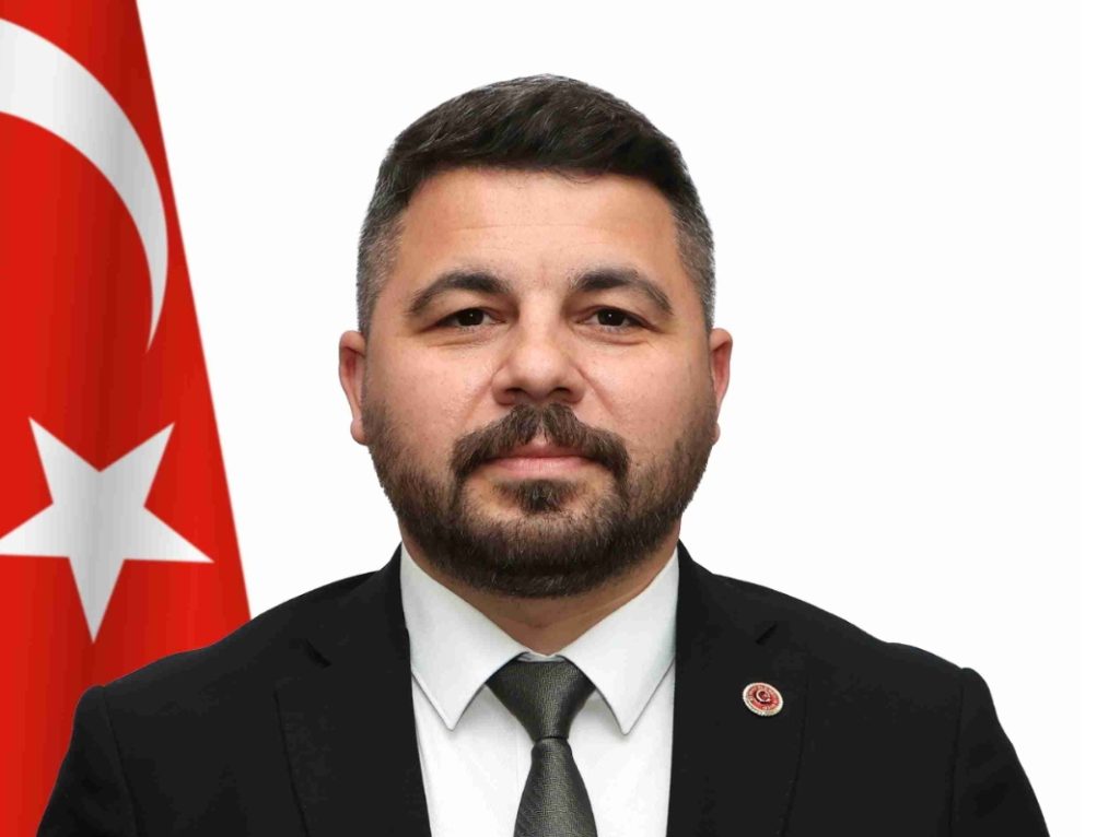 NEVZAT CEBECİ: Birlik ve beraberlik içinde çalışacağız