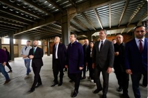 EKREM İMAMOĞLU: Bütün Dünya kuyruğa girerek gezecek