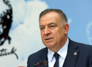 ZEYBEK: İki ayda en az 322 bin kişi işten çıkarıldı