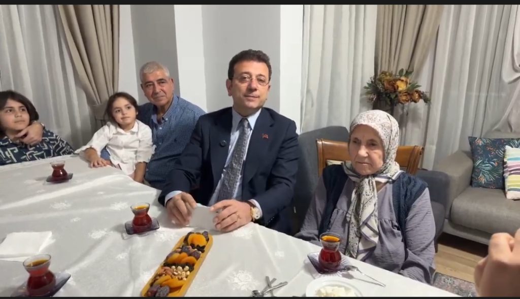 İmamoğlu: “İstanbul Üniversitesi Yönetim Kurulu’nun kararı HUKUKSUZDUR.”