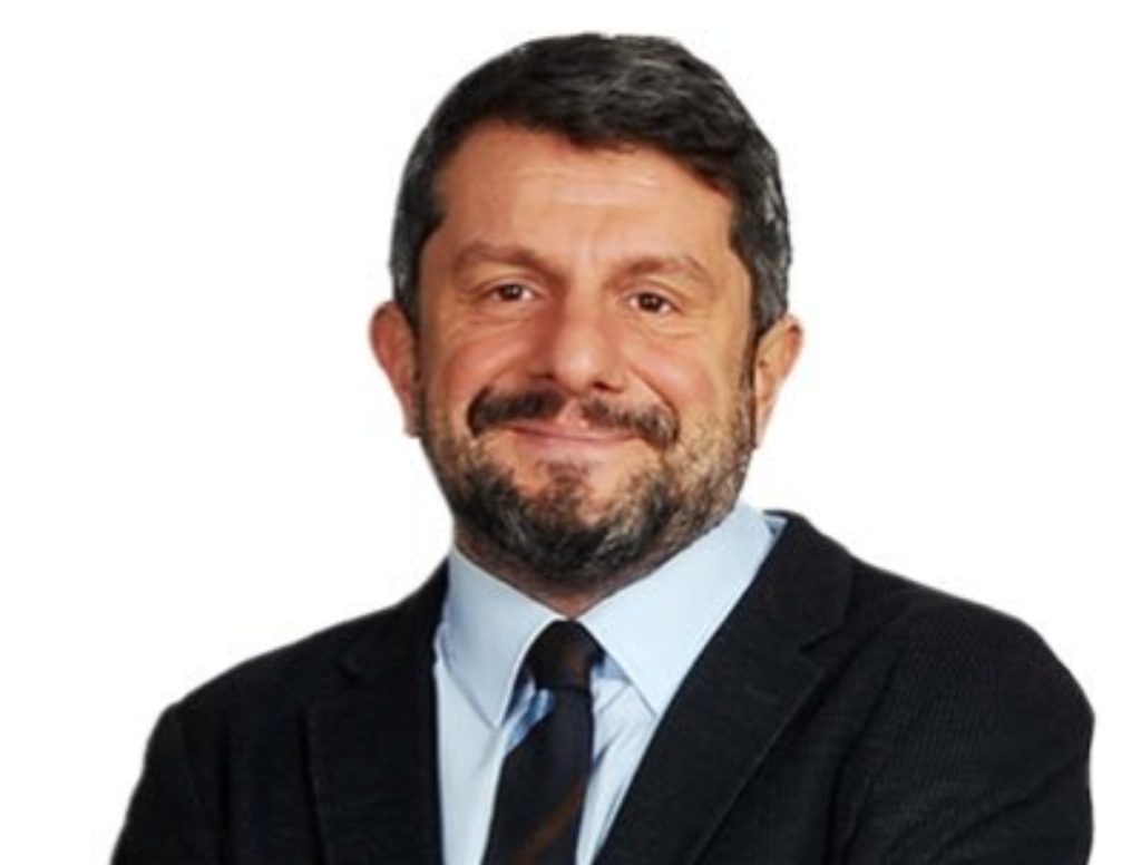 CAN ATALAY CEZAEVİNDEN SESLENDİ : “Mahkeme kararlarına, hukukun işleyişine saygı gösterilmelidir, sonuçları beklenmelidir diyenler”