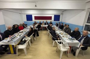 MHP İLÇE BAŞKANI EMRE ÇÖMLEKÇİ ÜLKÜCÜ MÜDÜRLERLE İFTAR YAPTI