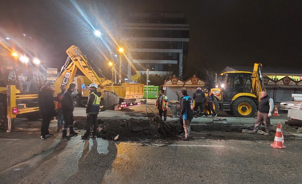 İŞLERİNE GÜÇLERİNE BAKTILAR