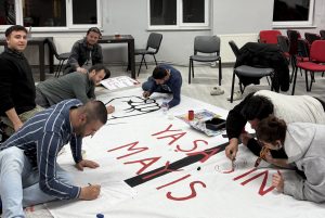 CHP’Lİ GENÇLER 1 MAYIS’A HAZIR