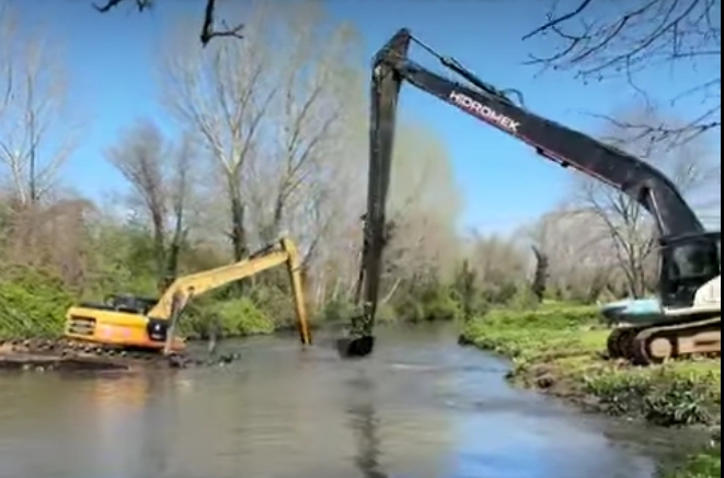 RİVA DERESİ TEMİZLENİYOR