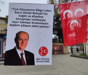 KURBAN KESTİLER, LOKMA DAĞITTILAR