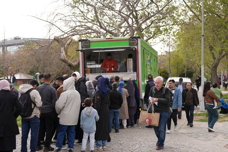 İBB’DEN DEPREM SONRASI TAM KOORDİNASYONLU MÜDAHALE